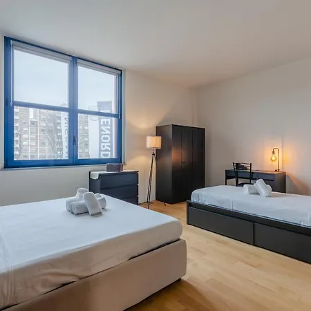 Stylish & Modern Studio * Milan